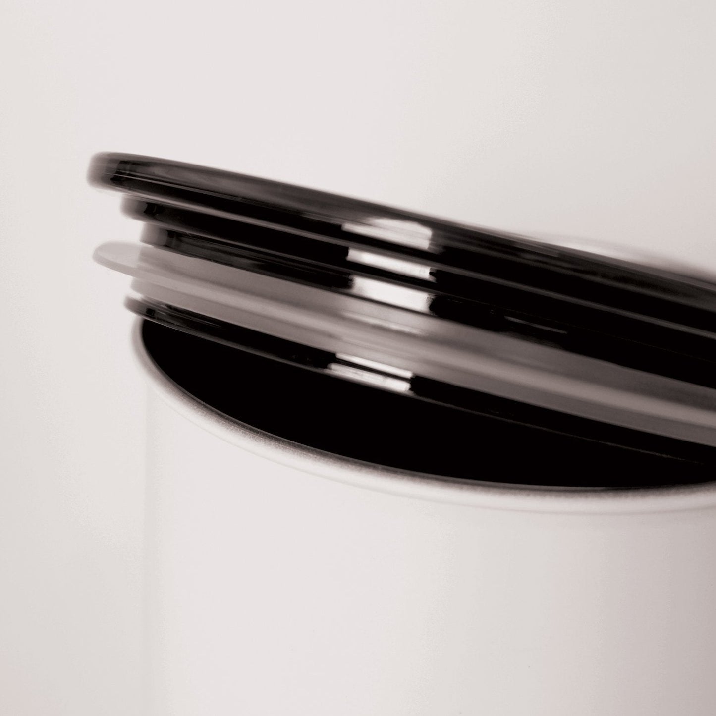Airscape® Canister